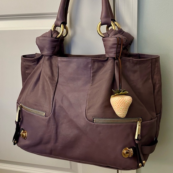 VINTAGE Marc Jacobs Large Parker Leather Tote in Lavender - Picture 17 of 17